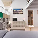 Mesagnesi 6 - Loft Centro Storico Sit