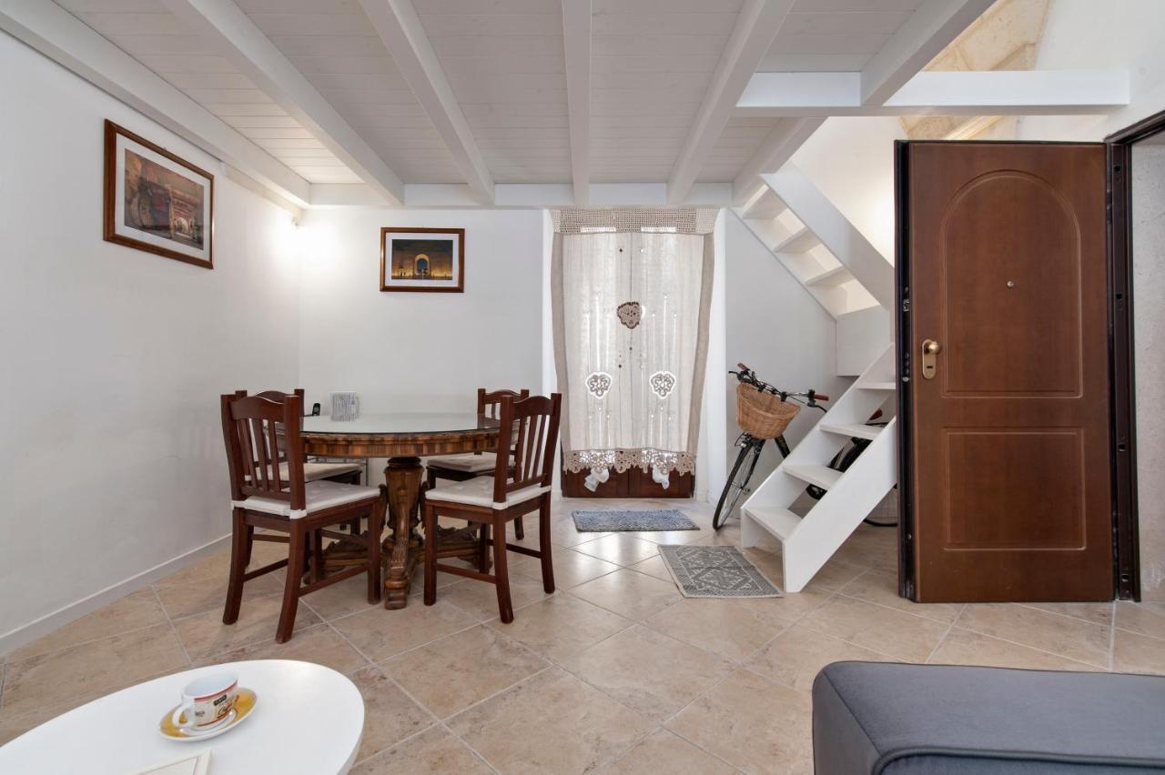 Mesagnesi 6 - Loft Centro Storico Sit *